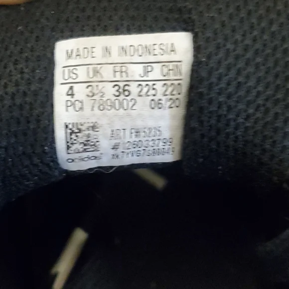 Adidas Originals Superstar Black Green Red Kids Size 4 - Picture 8 of 8